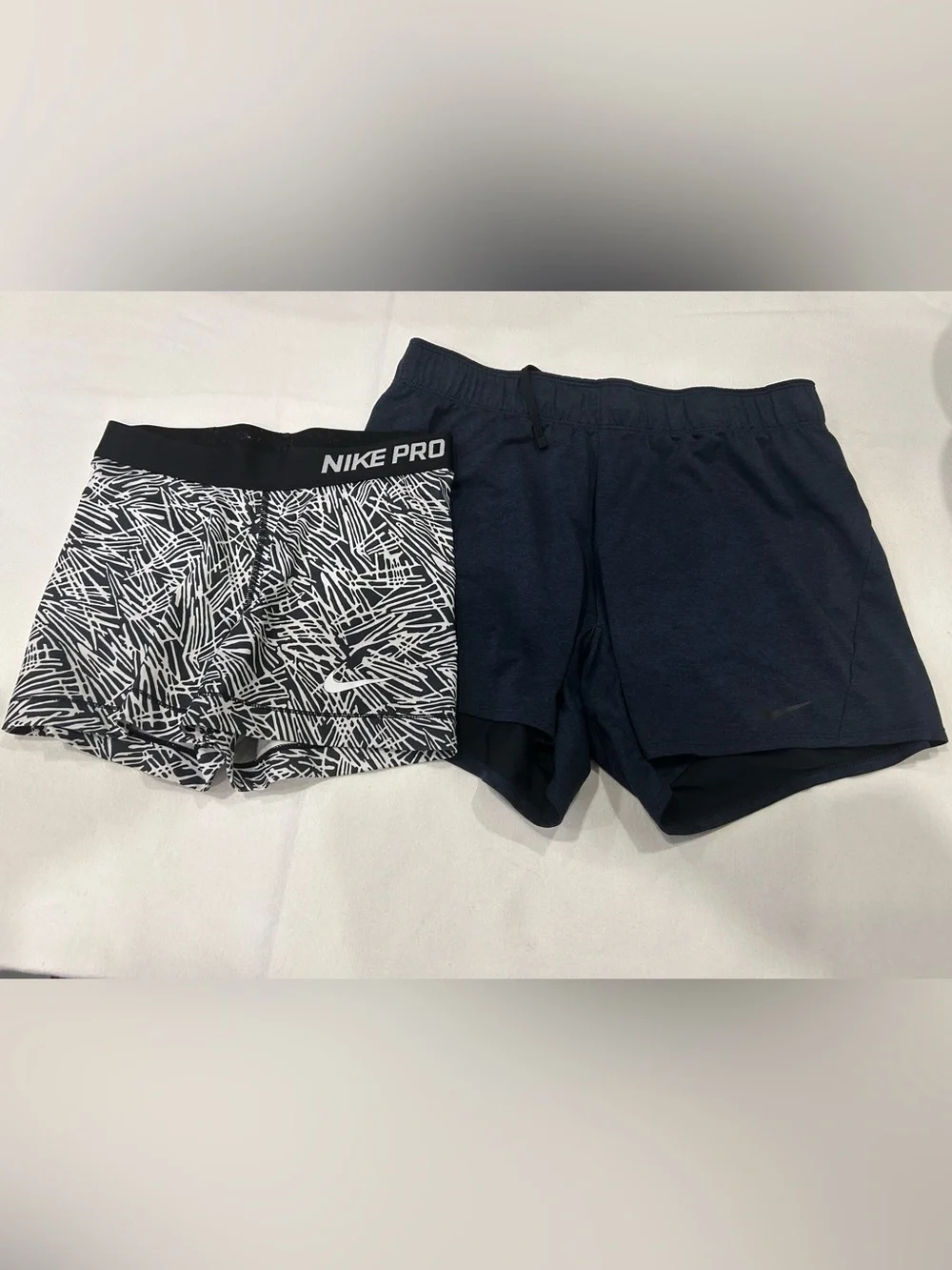 8 pair Nike women’s bottoms bundle
